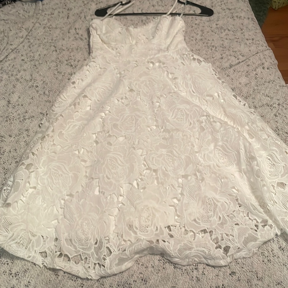White lace dress